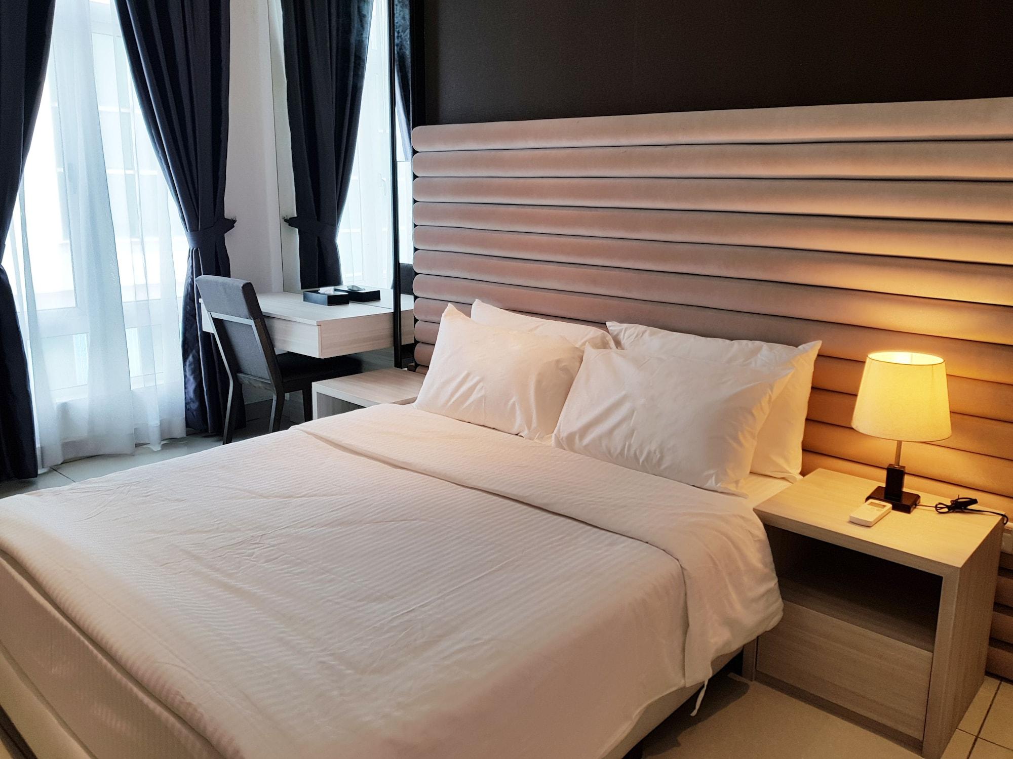 Ksl Hotel & Resort Johor Bahru Extérieur photo A room at the hotel
